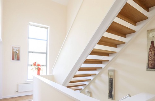 Pentraeth House | 5 THE QUAY, country holiday cottage in Red Wharf Bay