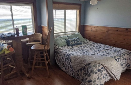 Oscoda Resort | #5-The Lazy Fish