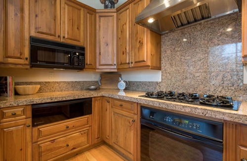 Elkhorn Village House | 5 Villa Ct, Sun Valley · Family-Friendly Sun Valley Elkhorn Condo