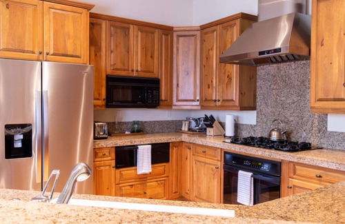 Elkhorn Village House | 5 Villa Ct, Sun Valley · Family-Friendly Sun Valley Elkhorn Condo
