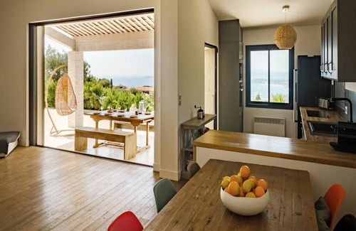 Les Issambres Villa | 5* VILLA. Superb sea view. Heated swimming pool. Jacuzzi. Sauna