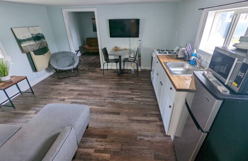 North Star Cottage | #5 - Walkable cottage near restaurants and trails.