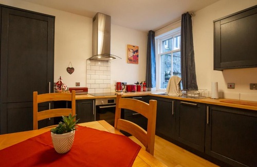 Lochinver Apartment | 5 wheelhouse apartments