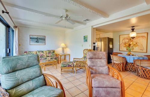Kailua-Kona Condo | 50 Feet to Ocean: Kona Deluxe Ground-Floor Unit!
