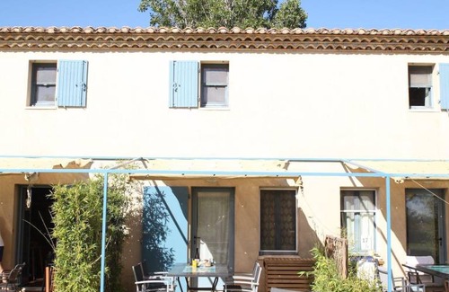 Saint-Laurent-d'Aigouze House | 50 m² House ∙ 2 bedrooms ∙ 4 guests
