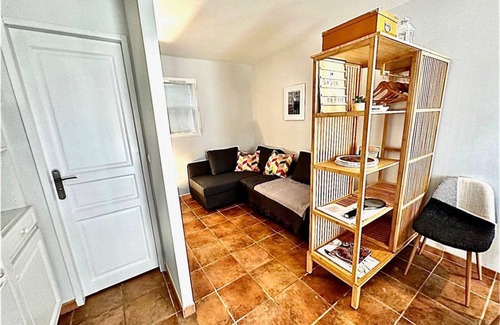 Saint-Laurent-d'Aigouze House | 50 m² House ∙ 2 bedrooms ∙ 4 guests