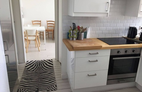 Houlgate Apartment | 50 m from the beach, large 2-room apartment renovated by architect, over-equipped, all inclusive