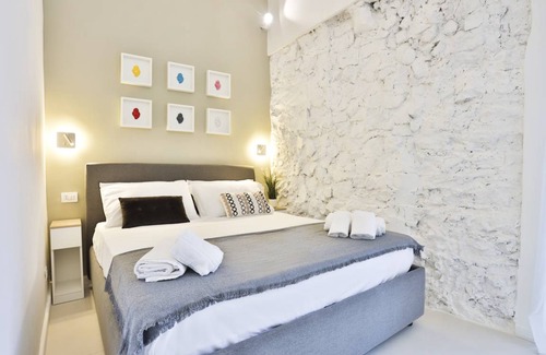 Naples City Centre Apartment | 50 m² Apartment ∙ 1 bedroom ∙ 2 guests
