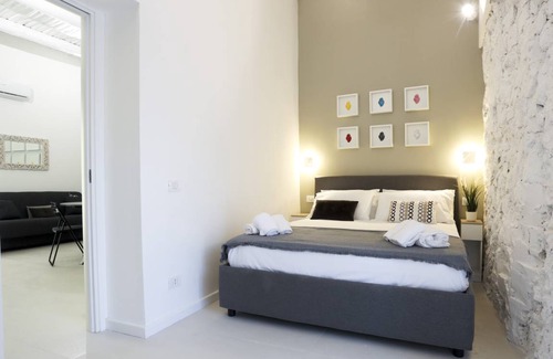 Naples City Centre Apartment | 50 m² Apartment ∙ 1 bedroom ∙ 2 guests