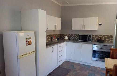 Graaff-Reinet Apartment | 50 m² Apartment ∙ 1 bedroom ∙ 4 guests