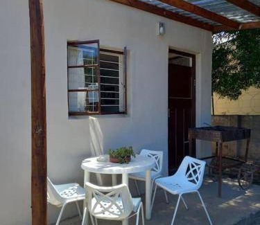Graaff-Reinet Apartment | 50 m² Apartment ∙ 1 bedroom ∙ 4 guests