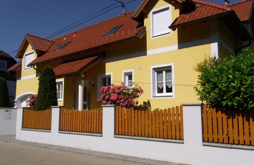 Mitterarnsdorf Apartment | 50 m² Apartment ∙ 1 bedroom ∙ 2 guests