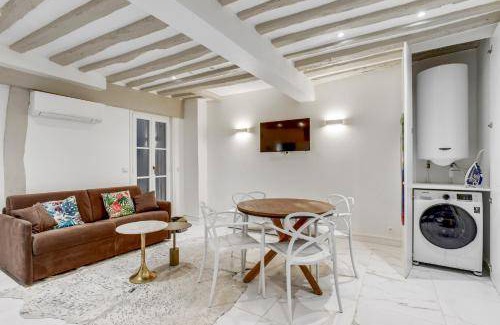 Palais-Royal Apartment | 50 m² Apartment ∙ 2 bedrooms ∙ 5 guests