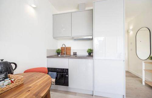 South Harrow Apartment | 50 m² Apartment ∙ 1 bedroom ∙ 2 guests