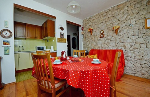 Okrug Gornji Apartment | 50 m² Apartment ∙ 3 bedrooms ∙ 5 guests