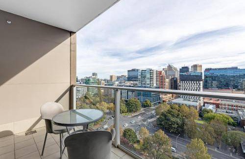 Adelaide Central Business District Apartment | 50 m² Apartment ∙ 1 bedroom ∙ 2 guests