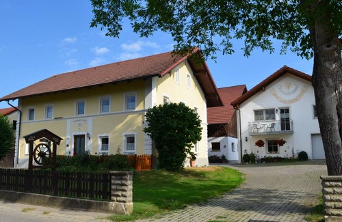 Bad Fuessing Apartment | 50 m² Apartment ∙ 1 bedroom ∙ 2 guests
