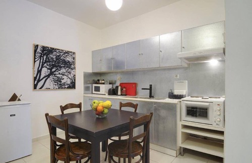 Athens City Centre Apartment | 50 m² Apartment ∙ 1 bedroom ∙ 4 guests