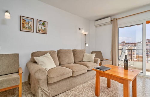 Nerja City Centre Apartment | 50 m² Apartment ∙ 1 bedroom ∙ 2 guests