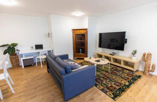 Ramat Gan Apartment | 50 m² Apartment ∙ 1 bedroom ∙ 2 guests