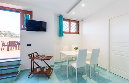 Pozzuoli Apartment | 50 m² Apartment ∙ 1 bedroom ∙ 4 guests