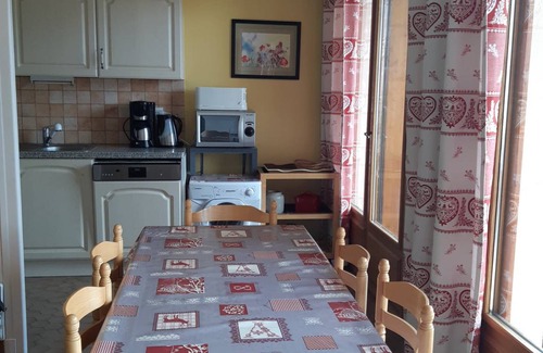 Les Deux Alpes Apartment | 50 m² Apartment ∙ 2 bedrooms ∙ 6 guests