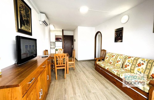 Salou City Centre Apartment | 50 m² Apartment ∙ 2 bedrooms ∙ 5 guests