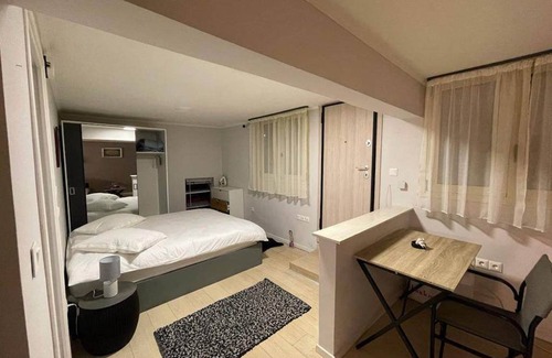 Pangrati Apartment | 50 m² Apartment ∙ 2 guests