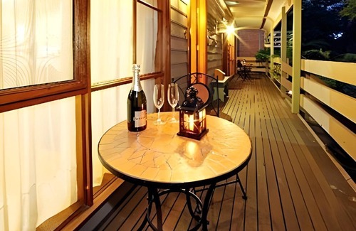 Emerald Apartment | 50 m² Apartment ∙ 3 guests