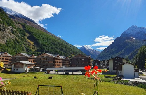 Saas Grund Apartment | 50 m² Apartment ∙ 1 bedroom ∙ 4 guests
