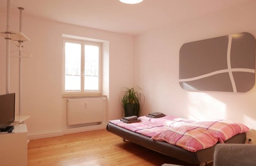 Bruhl-Beurbarung Apartment | 50 m² Apartment ∙ 1 bedroom ∙ 4 guests