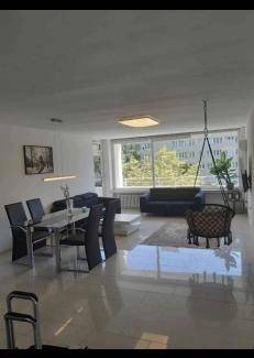 Golzheim Bed & Breakfast | 50 m² Bed and breakfast ∙ 1 bedroom ∙ 5 guests