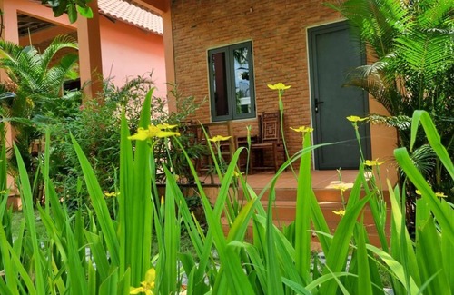 Ong Lang House | 50 m² Bungalow ∙ 3 guests