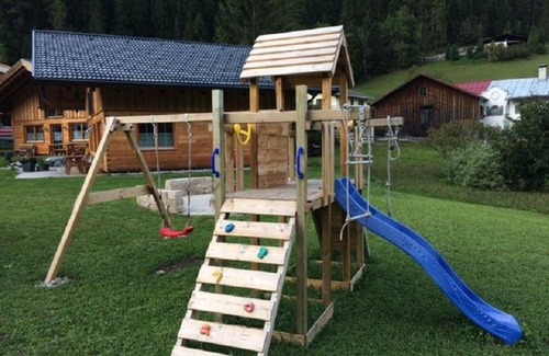 Elbigenalp Cabin | 50 m² Cabin ∙ 1 bedroom ∙ 3 guests