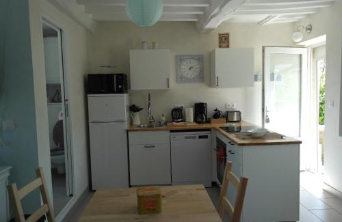Luc-sur-Mer Apartment | 50 m2 de charme au coeur des plaisirs de la côte