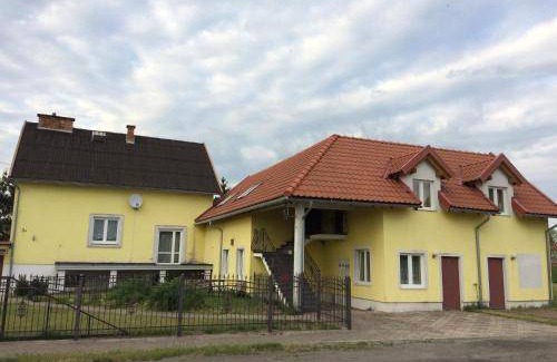 Paslek House | 50 m² Farmhouse ∙ 2 bedrooms ∙ 8 guests