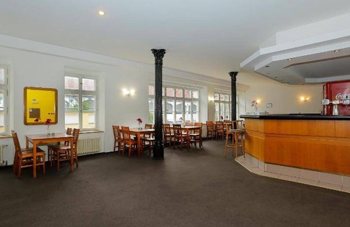 Roundnice nad Labem Hotel | 50 m² Hotel ∙ 6 guests