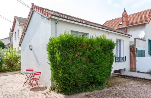 Saint-Prix House | 50 m² House ∙ 1 bedroom ∙ 4 guests