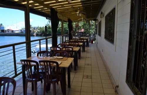 Malakal Island Hotel | 50 m² Hotel ∙ 2 bedrooms ∙ 4 guests