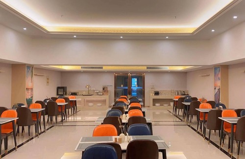 Xiang Cheng District Hotel | 50 m² Hotel ∙ 3 bedrooms ∙ 4 guests