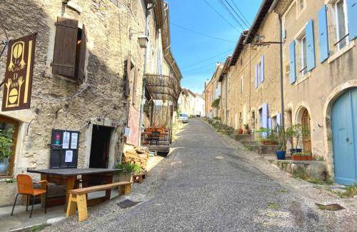 Marsanne House | 50 m² House ∙ 1 bedroom ∙ 4 guests