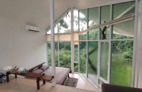 Ratchaburi House | 50 m² House ∙ 4 guests