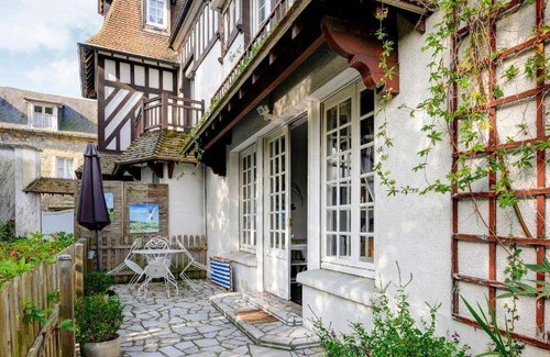 Isigny-sur-Mer House | 50 m² House ∙ 2 bedrooms ∙ 4 guests