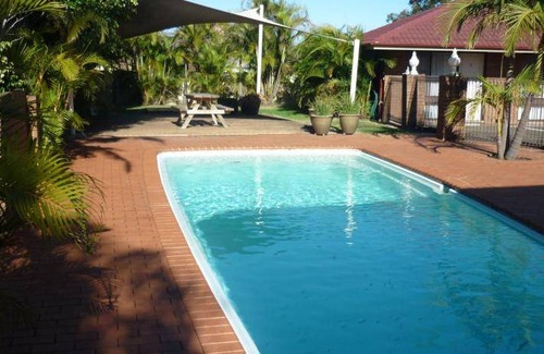 Bomaderry Hotel | 50 m² Motel ∙ 4 guests