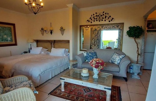 Somerset West Resort | 50 m² Private room ∙ 1 bedroom ∙ 2 guests