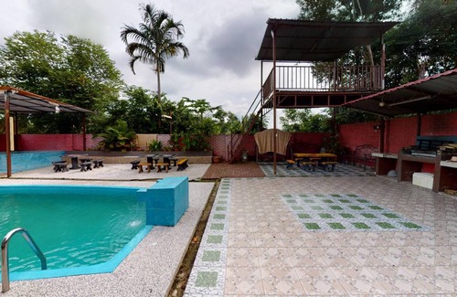 Alor Gajah Resort | 50 m² Resort ∙ 6 bedrooms ∙ 20 guests