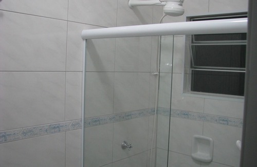 Maranduba Ski Chalet | 50 meters from the beach, comfortable chalet with swimming pool, air conditioning and garage.