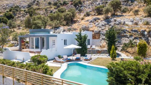 Vlicha Villa | 50 Shades of Blue