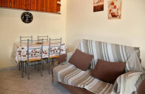 Molos House | 50 Steps From the Sea