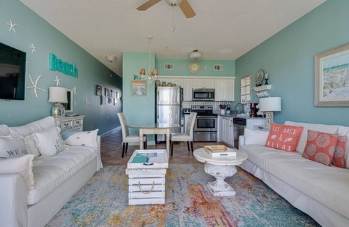 Gulf Place Condo | 500 Ft from Beach! 3 Pools (1 Seasonally Heated)! Ground Floor Condo! ~ Cabana 1